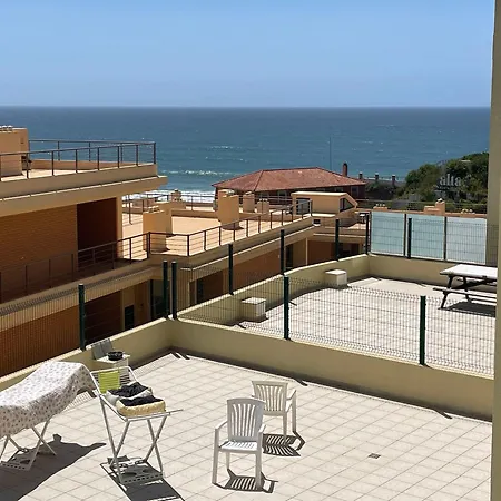 Apartman Stylish Coastal With Sea View